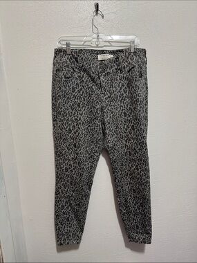 torrid Gray Leopard-Print Skinny Jeans